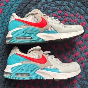 Nike Air Max Sneakers 8.5